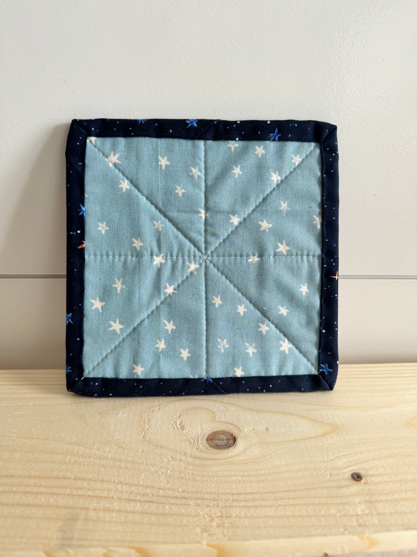 Sawtooth Mini Quilt - Star Gazer